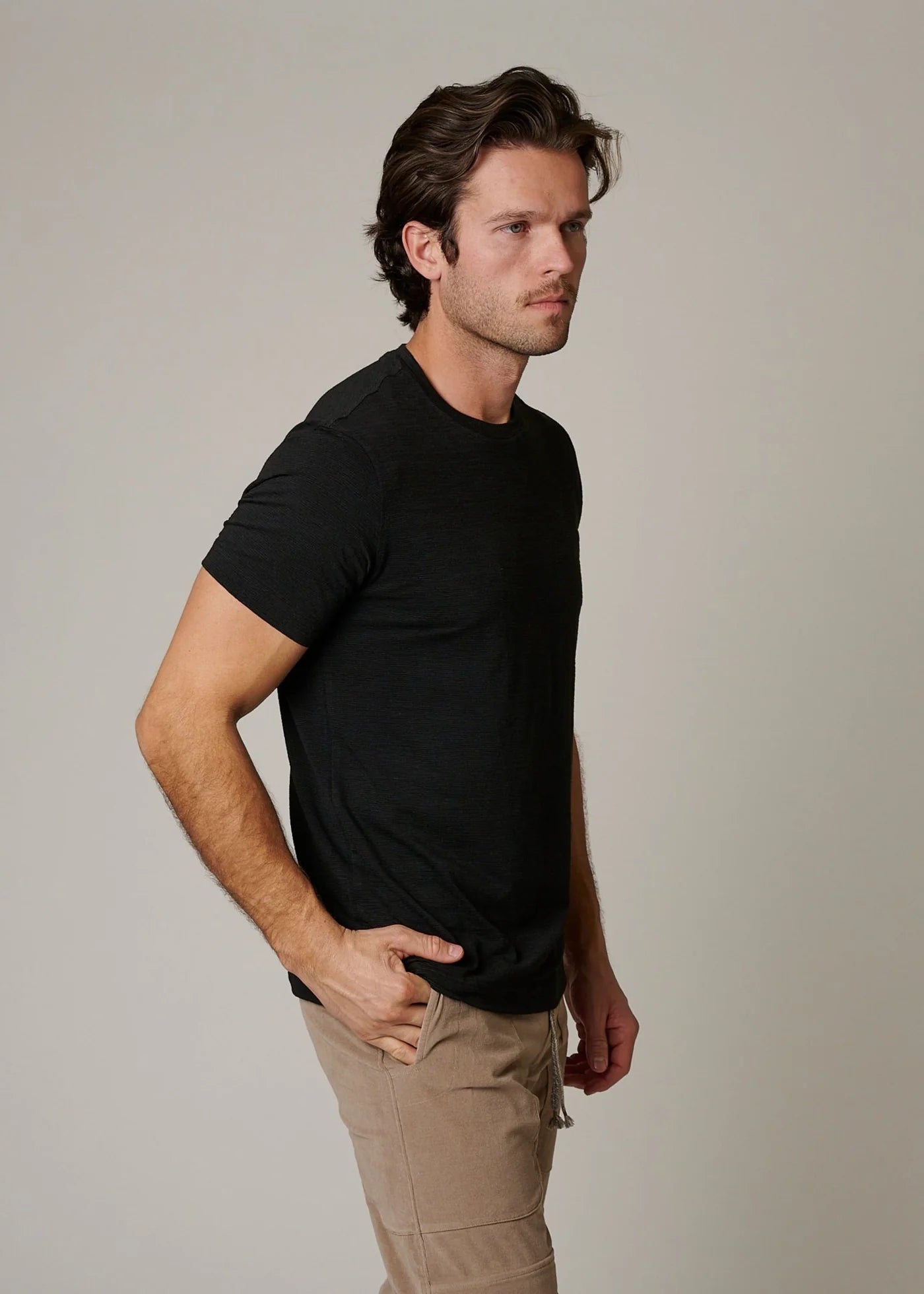LEISURE LAB Slub T-Shirt - Black